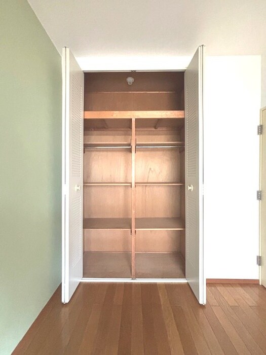 物件内観写真10　(収納)