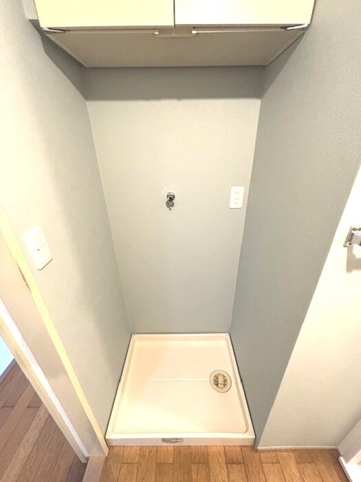 物件内観写真10　(洗濯機置場)