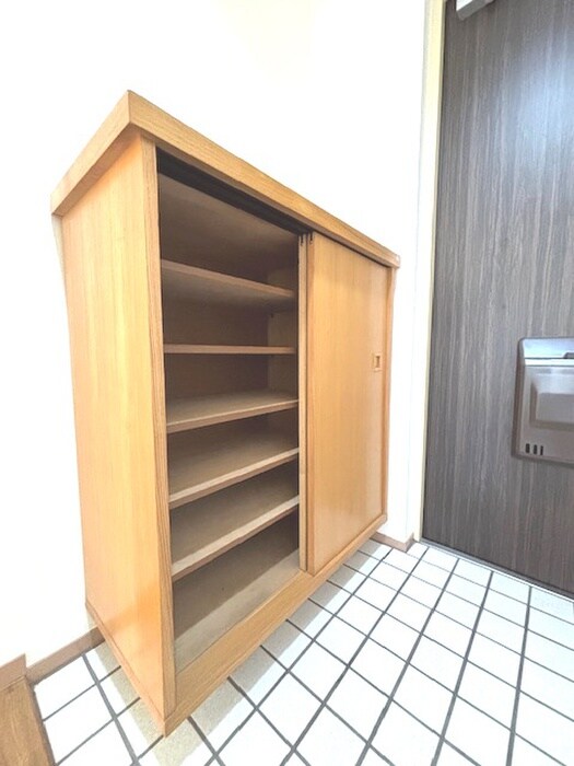 物件内観写真12　(靴箱)