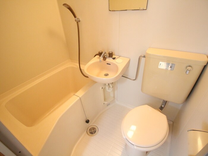 物件内観写真12　(バス／シャワールーム等)