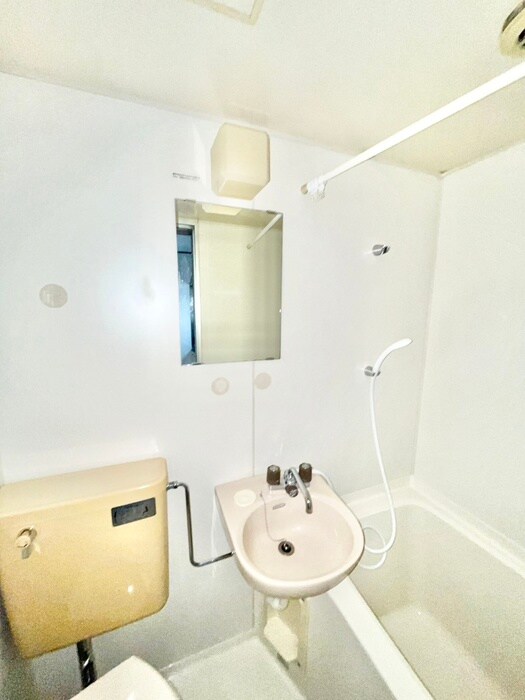 物件内観写真13　(洗面)