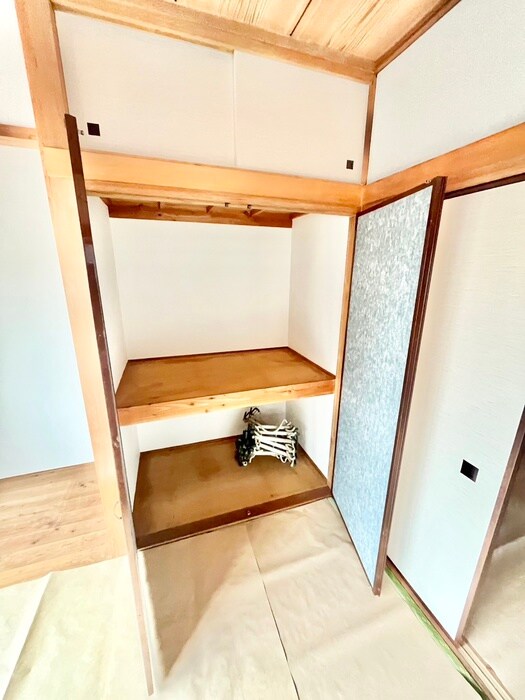 物件内観写真15　(収納)