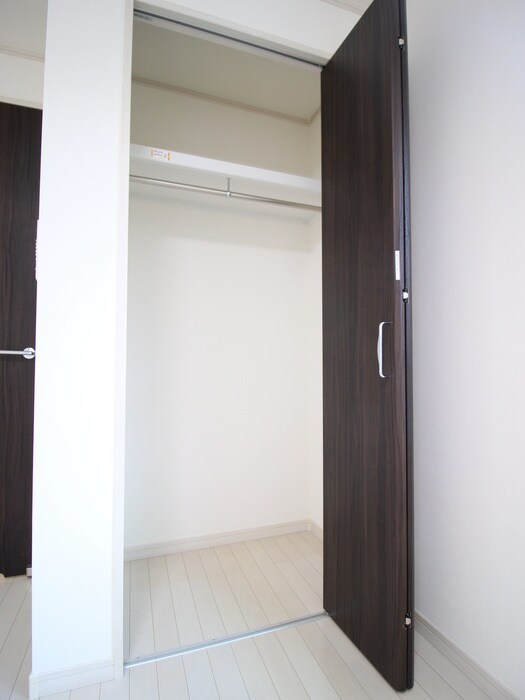 物件内観写真8　(収納)