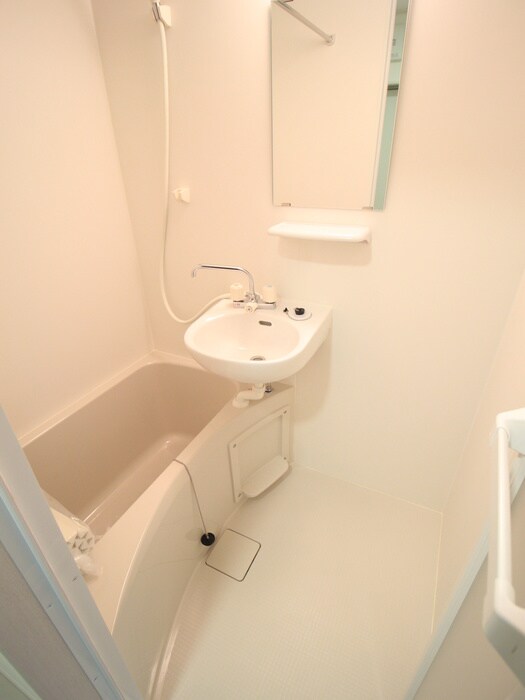 物件内観写真11　(バス／シャワールーム等)