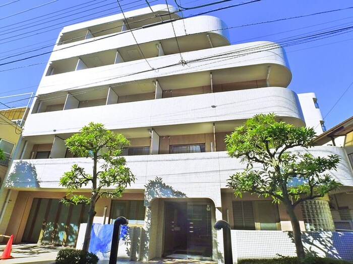 メインステージ梅島駅前（301）の物件外観写真