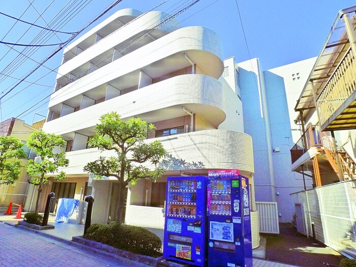 メインステージ梅島駅前（301）の物件外観写真