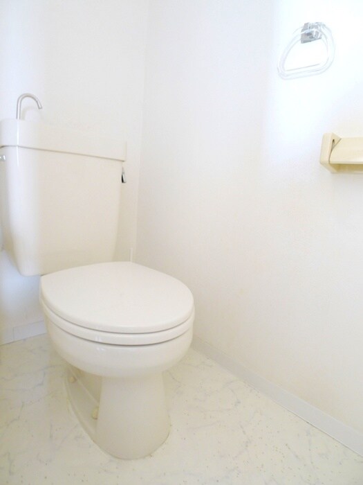 物件内観写真13　(トイレ)