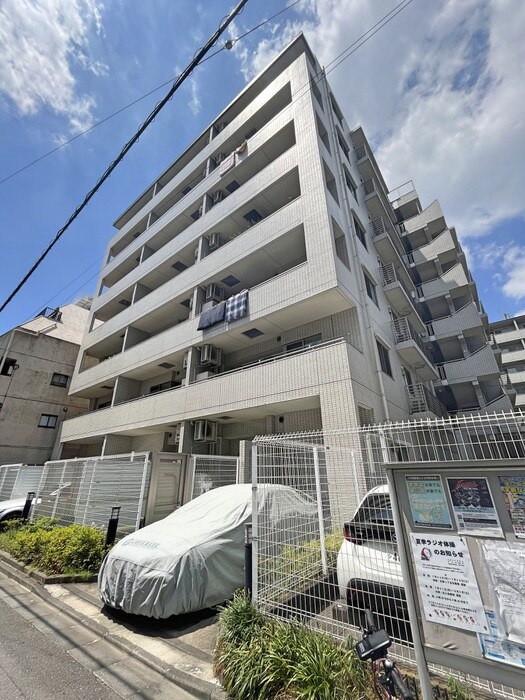 物件外観写真2　(駐車場)