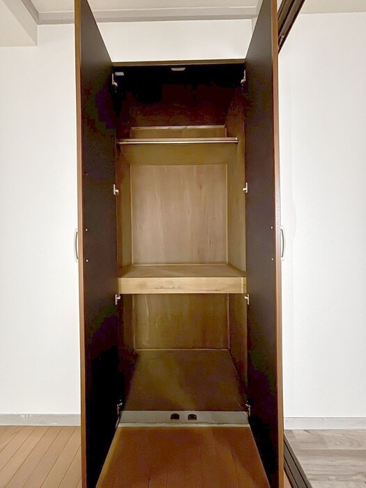 物件内観写真13　(収納)