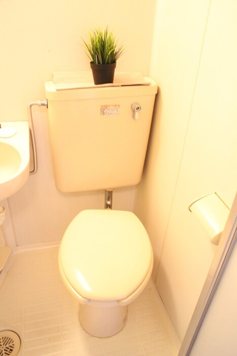 物件内観写真12　(トイレ)