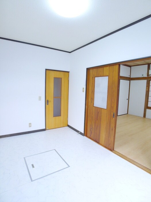 物件内観写真14　(居室)