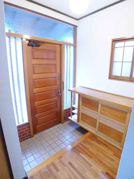 物件内観写真16　(靴箱)