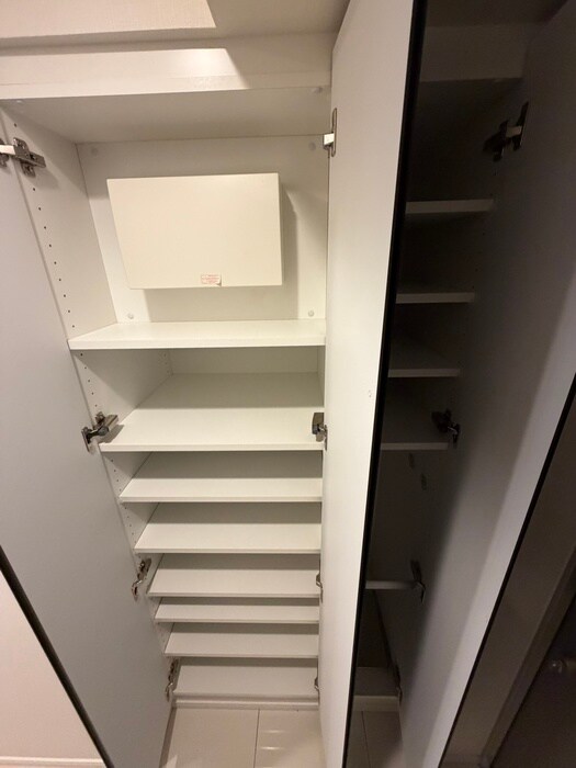 物件内観写真7　(靴箱)