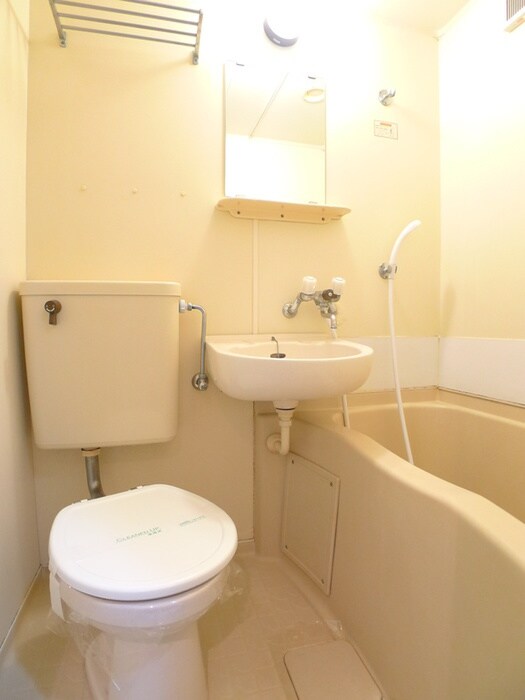 物件内観写真5　(バス／シャワールーム等)