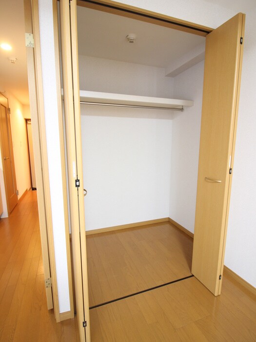 物件内観写真9　(収納)