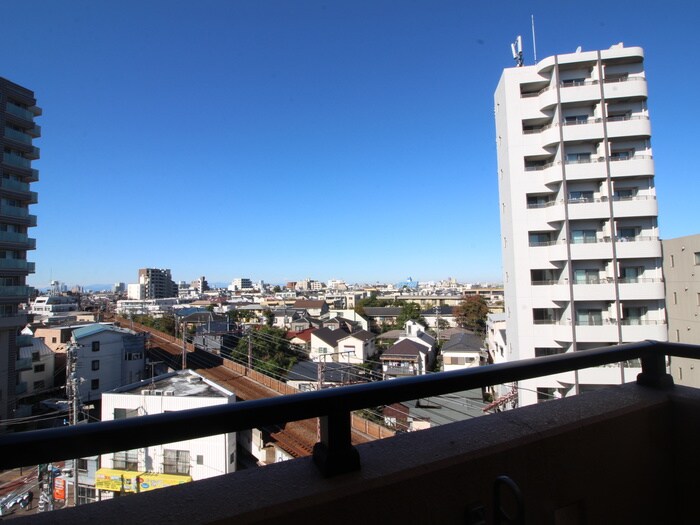 物件内観写真16　(室内からの展望)