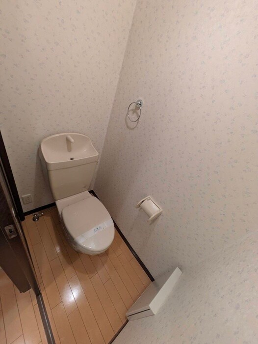 物件内観写真19　(トイレ)