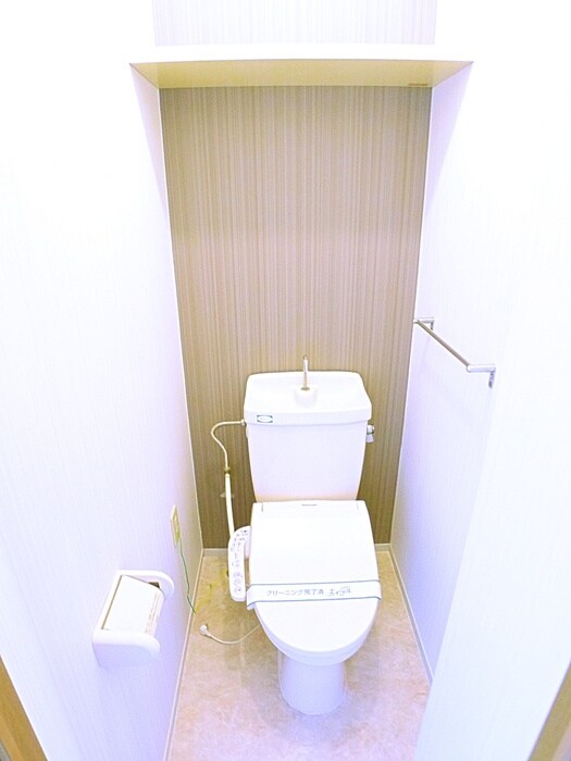 物件内観写真16　(トイレ)