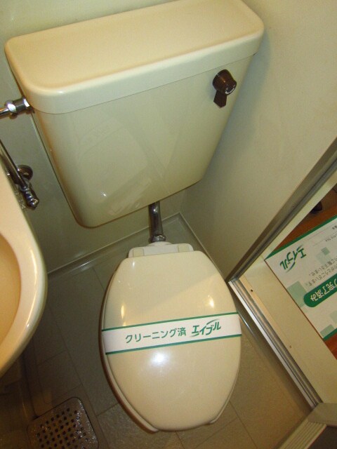 物件内観写真15　(トイレ)