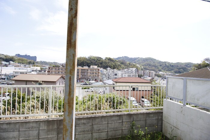 物件内観写真16　(室内からの展望)