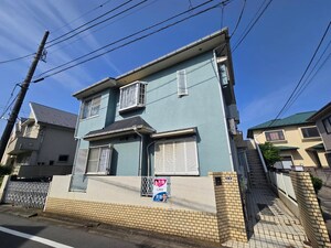 シャレ－ヌ外観写真