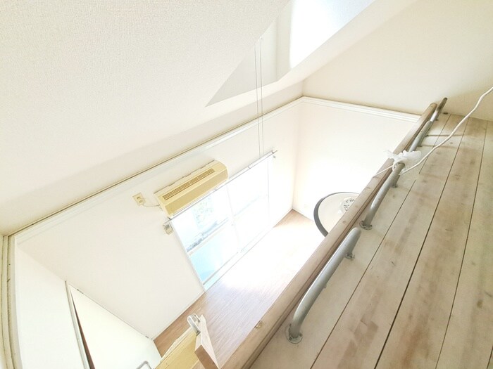 物件内観写真8　(居室)