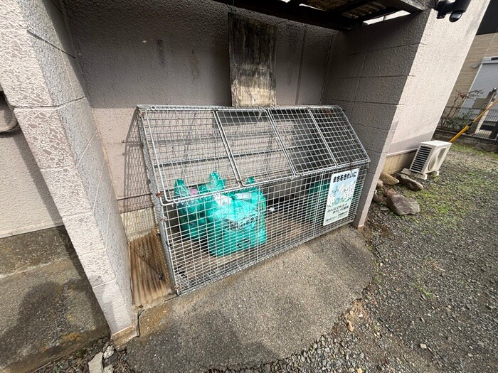 物件外観写真4　(建物設備)