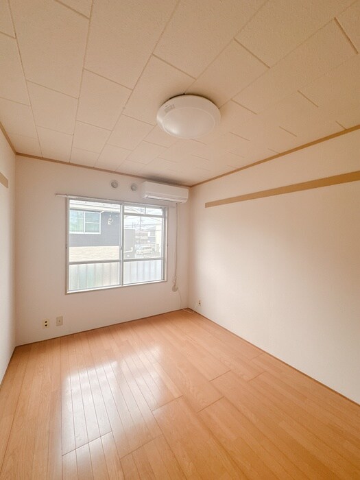 物件内観写真19　(居室)