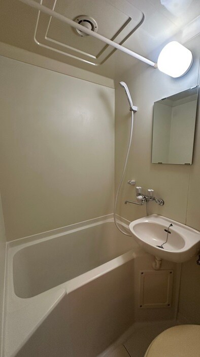 物件内観写真10　(バス／シャワールーム等)