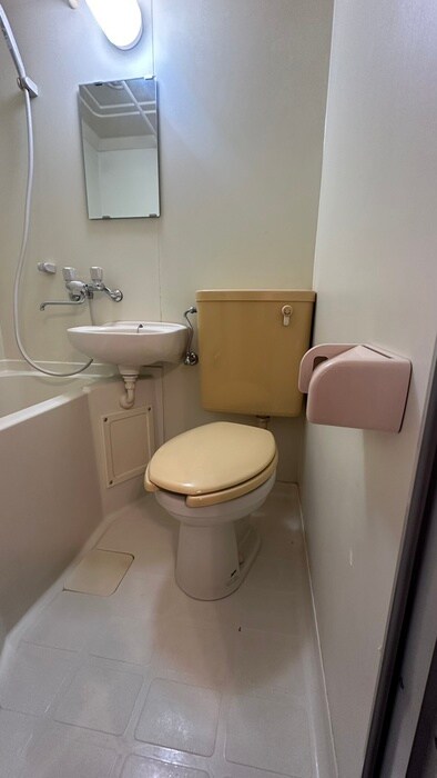 物件内観写真11　(トイレ)