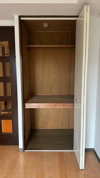 物件内観写真13　(収納)