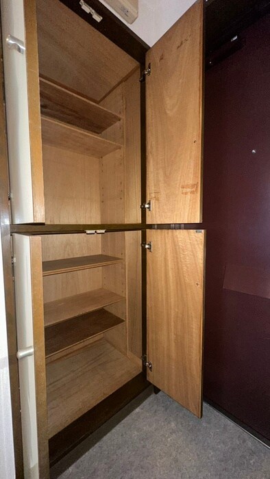 物件内観写真15　(靴箱)