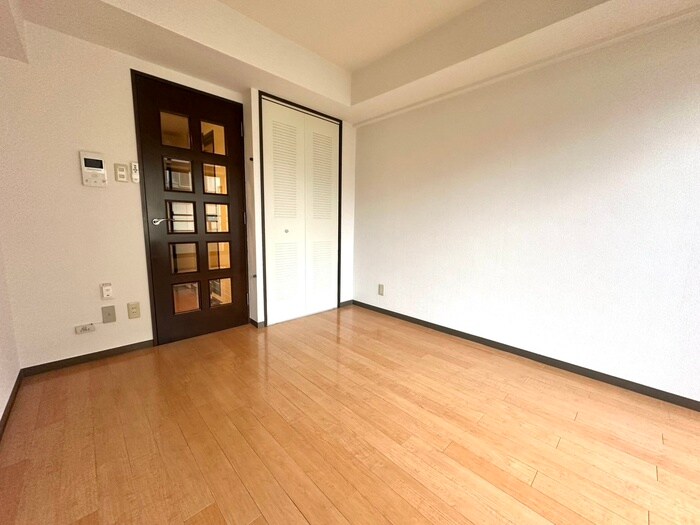 物件内観写真21　(居室)