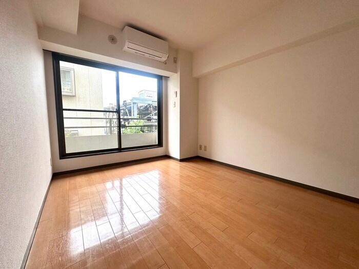 物件内観写真22　(居室)