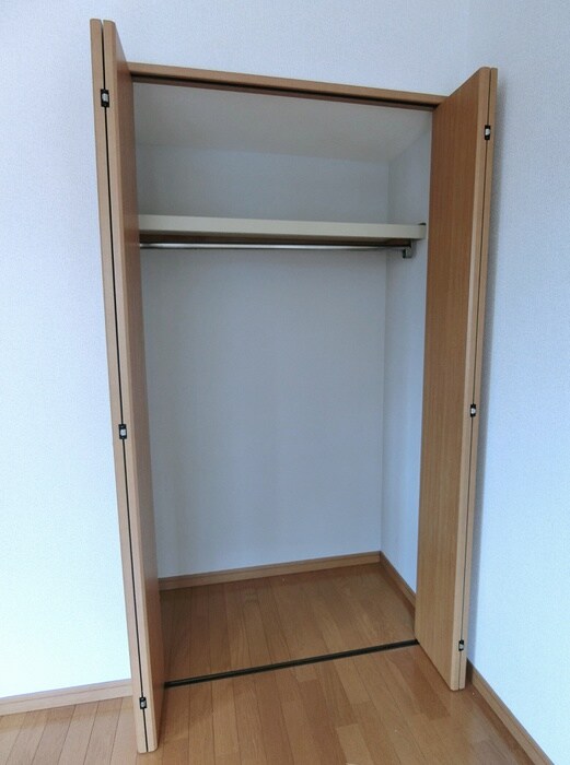 物件内観写真11　(収納)