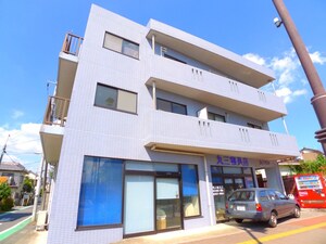 丸三ビル外観写真