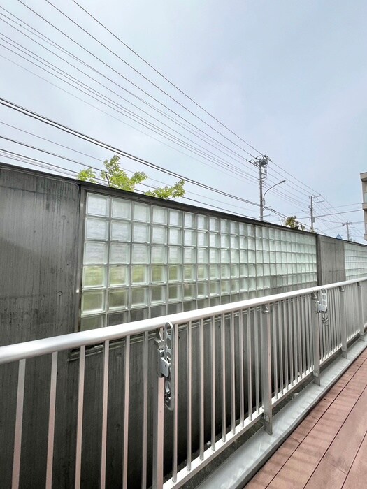 物件内観写真15　(室内からの展望)