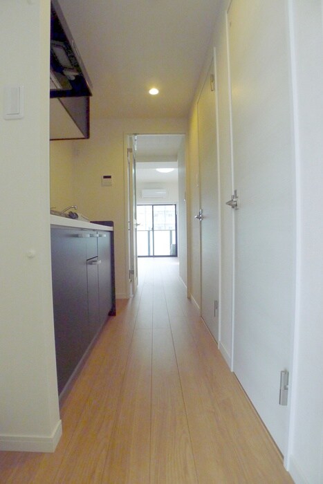 物件内観写真20　(廊下)