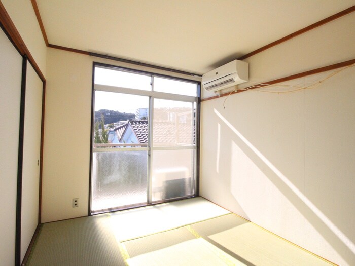 物件内観写真8　(居室)