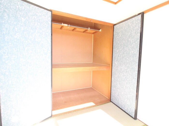 物件内観写真13　(収納)