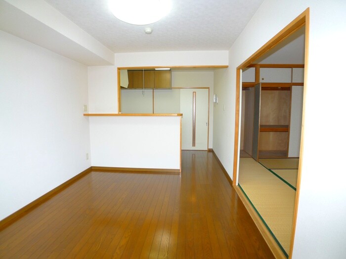 物件内観写真7　(内観写真)