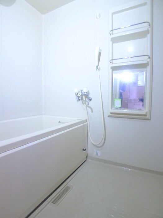 物件内観写真9　(バス／シャワールーム等)