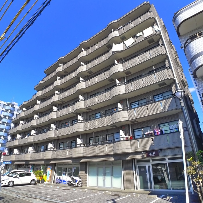 物件外観写真4　(駐車場)