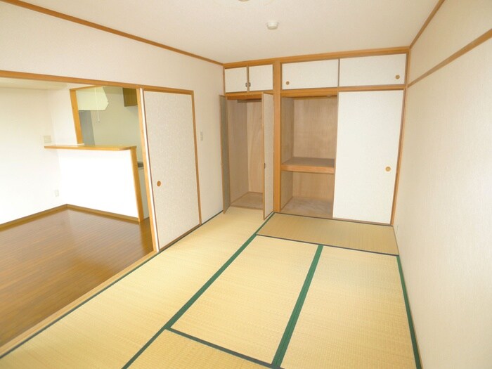 物件内観写真10　(内観写真)