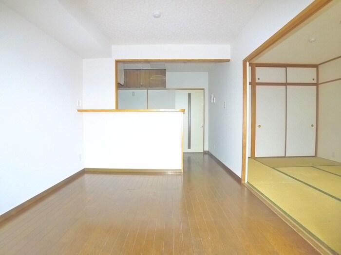 物件内観写真15　(居室)