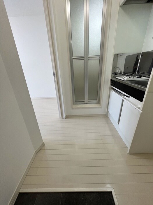 物件内観写真18　(廊下)