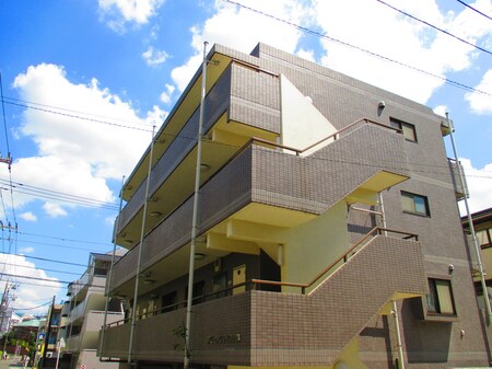 ｸﾞﾘ-ﾝｸﾞﾚｲｽ松本外観写真