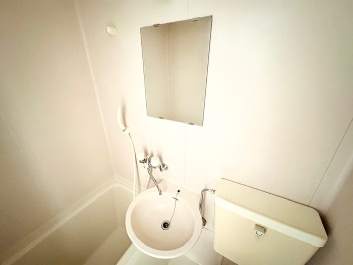 物件内観写真10　(洗面)