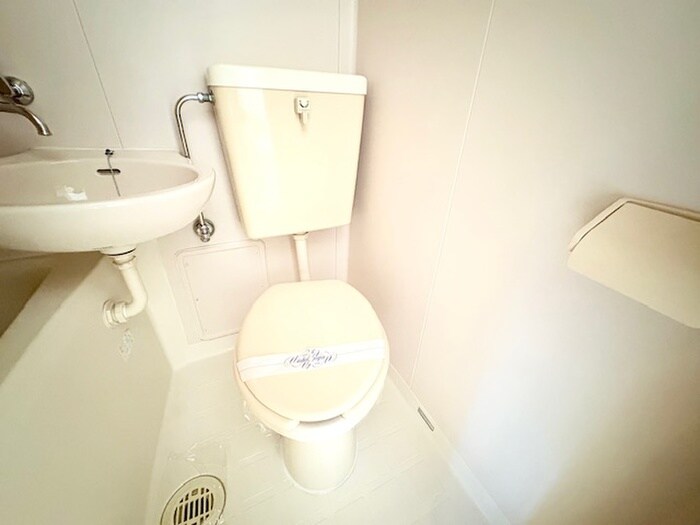 物件内観写真11　(トイレ)