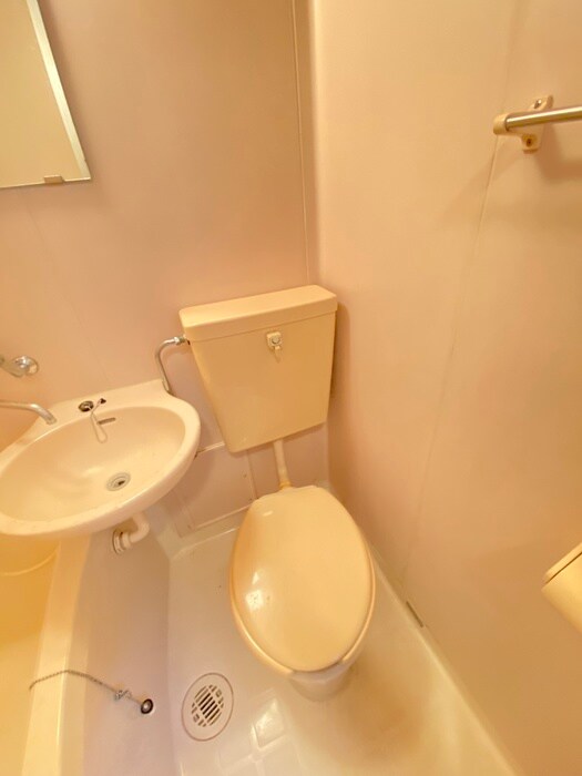 物件内観写真11　(トイレ)